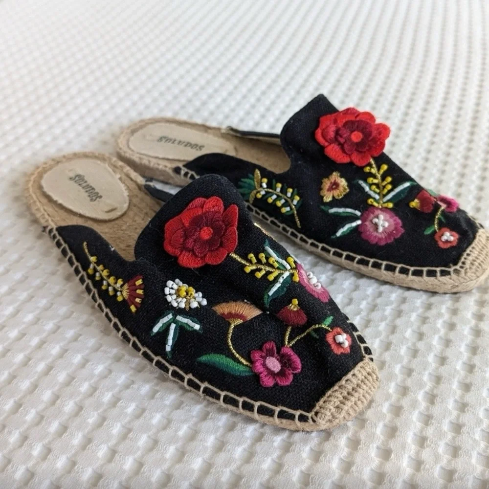 Soludos Black Floral Espadrille Mules - Picture 2 of 4